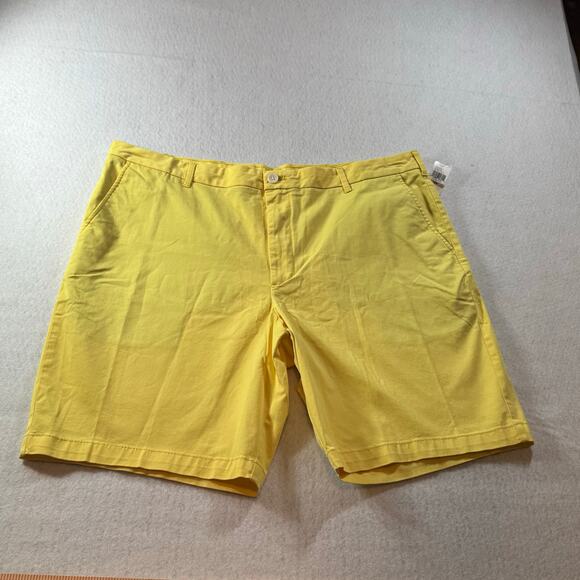 IZOD Saltwater Stretch Yellow Cream Shorts 42 New with Tags - Picture 1 of 10